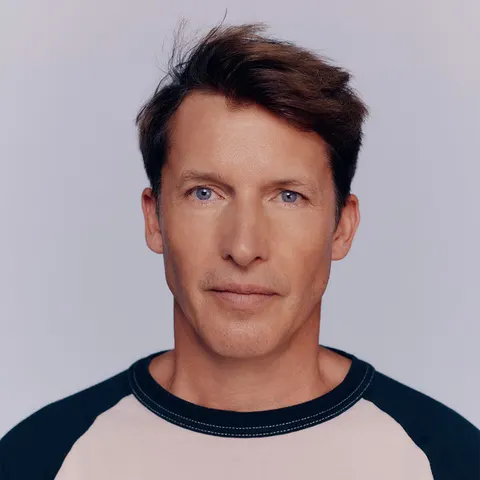 Affiche James Blunt en concert à l’Adidas Arena