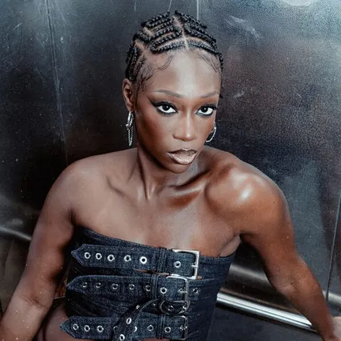 Juste Shani — La Cigale