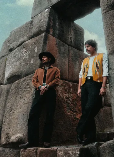 Hermanos Gutiérrez — Le Zénith