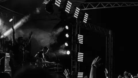 Affiche Tommy Lefroy en concert au Hasard Ludique