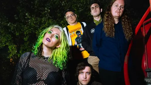 Frankie and the Witch Fingers — Le Trabendo