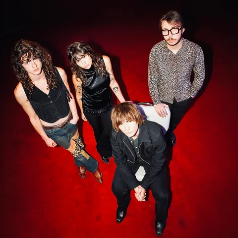 Dynamite Shakers — Le Trianon