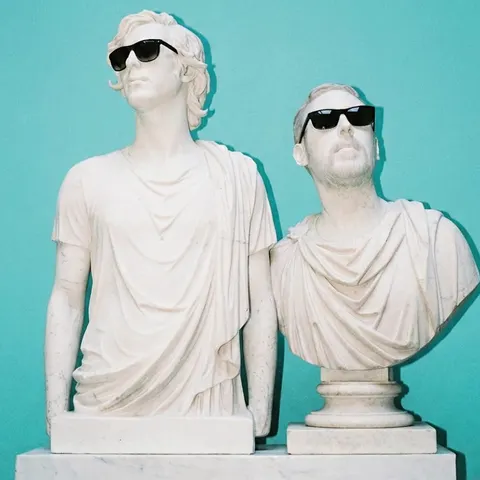 Pony Pony Run Run — Le Trianon